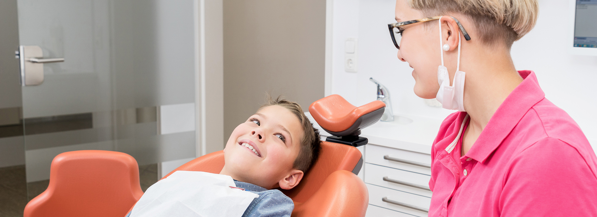 Smiles for Life | Implant Restorations, Periodontal Treatment and Oral Exams